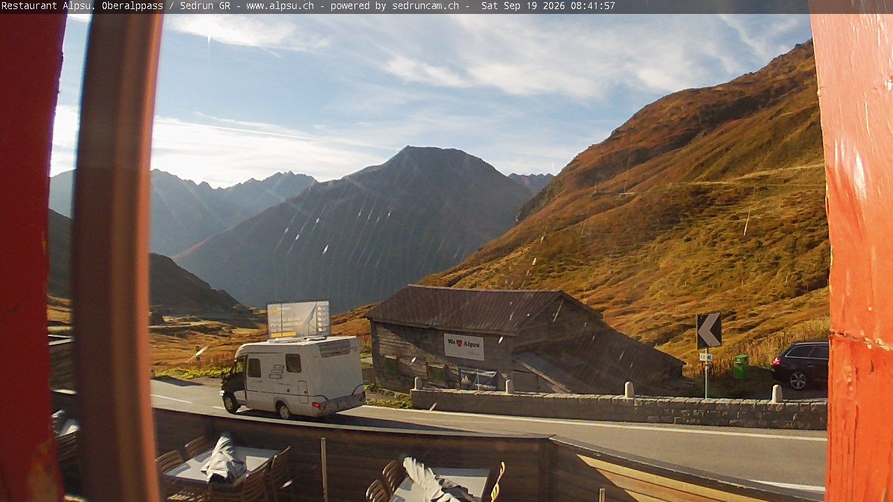 Tujetsch › Südosten: Leuchtturm Rheinquelle - Oberalp Pass
