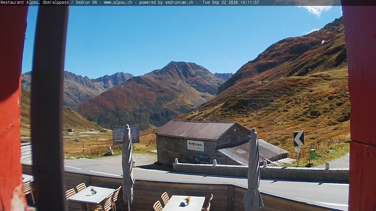 Tujetsch › Südosten: Leuchtturm Rheinquelle - Oberalp Pass