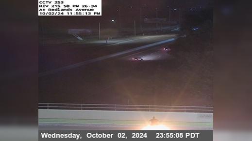 Traffic Cam Perris › South: I-215 : (253) Redlands Avenue