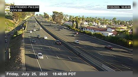 Traffic Cam San Clemente › North: I-5 : Presidio Drive On