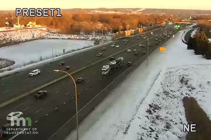 Traffic Cam Inver Grove Heights: I-494 EB @ Blaine Ave