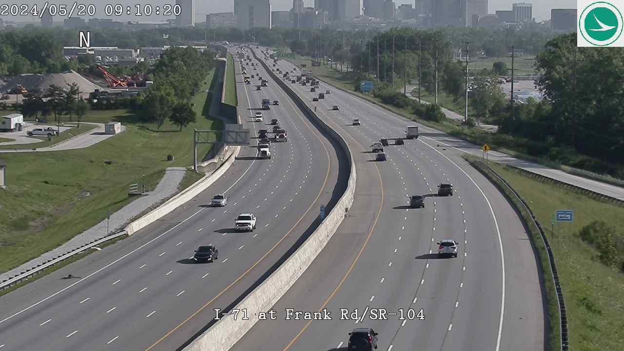 Traffic Cam Columbus: I-71 at Frank Rd/SR-104