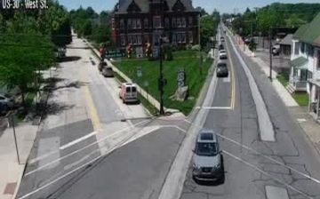 See Gettysburg: US 30 @ WEST ST Live Webcam & Weather Report in