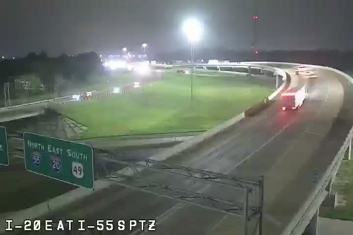 Traffic Cam Jackson: I-55 South at I-20 Interchange