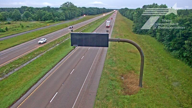 Traffic Cam Whaley › East: I-30 at Co Rd 2003