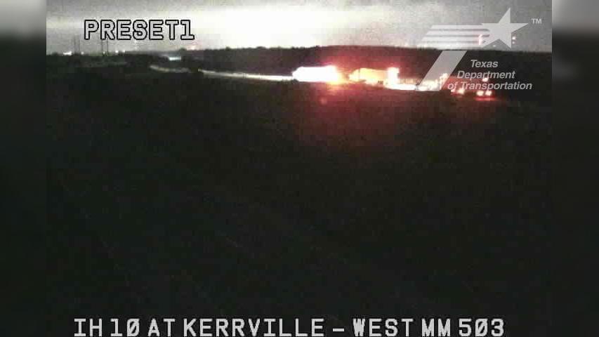 Traffic Cam Mount Wesley › West: IH 10 at Kerrville - West (MM 503)