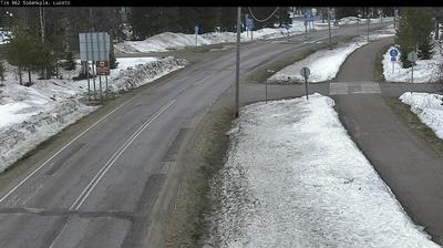 Daylight webcam view from Sodankylä: Tie 962 − Luosto − Rovaniemelle