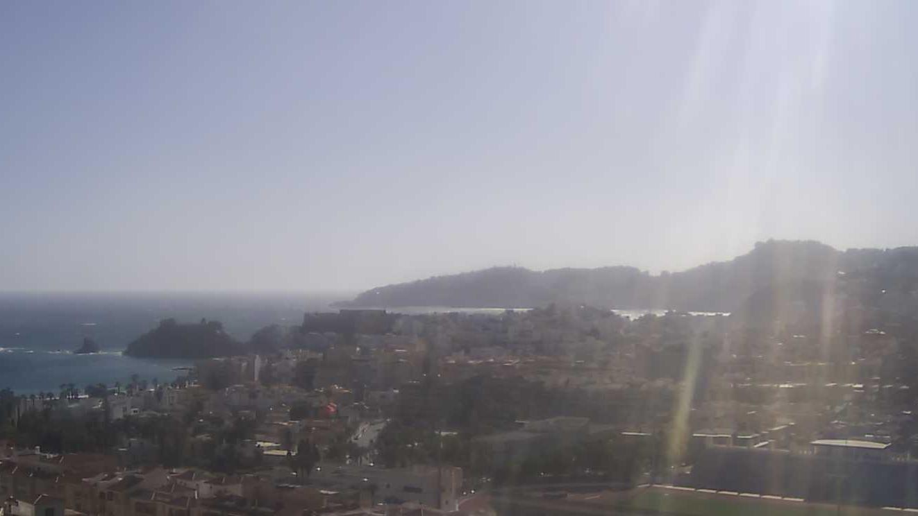 Almunecar: Coastal City View Webcam