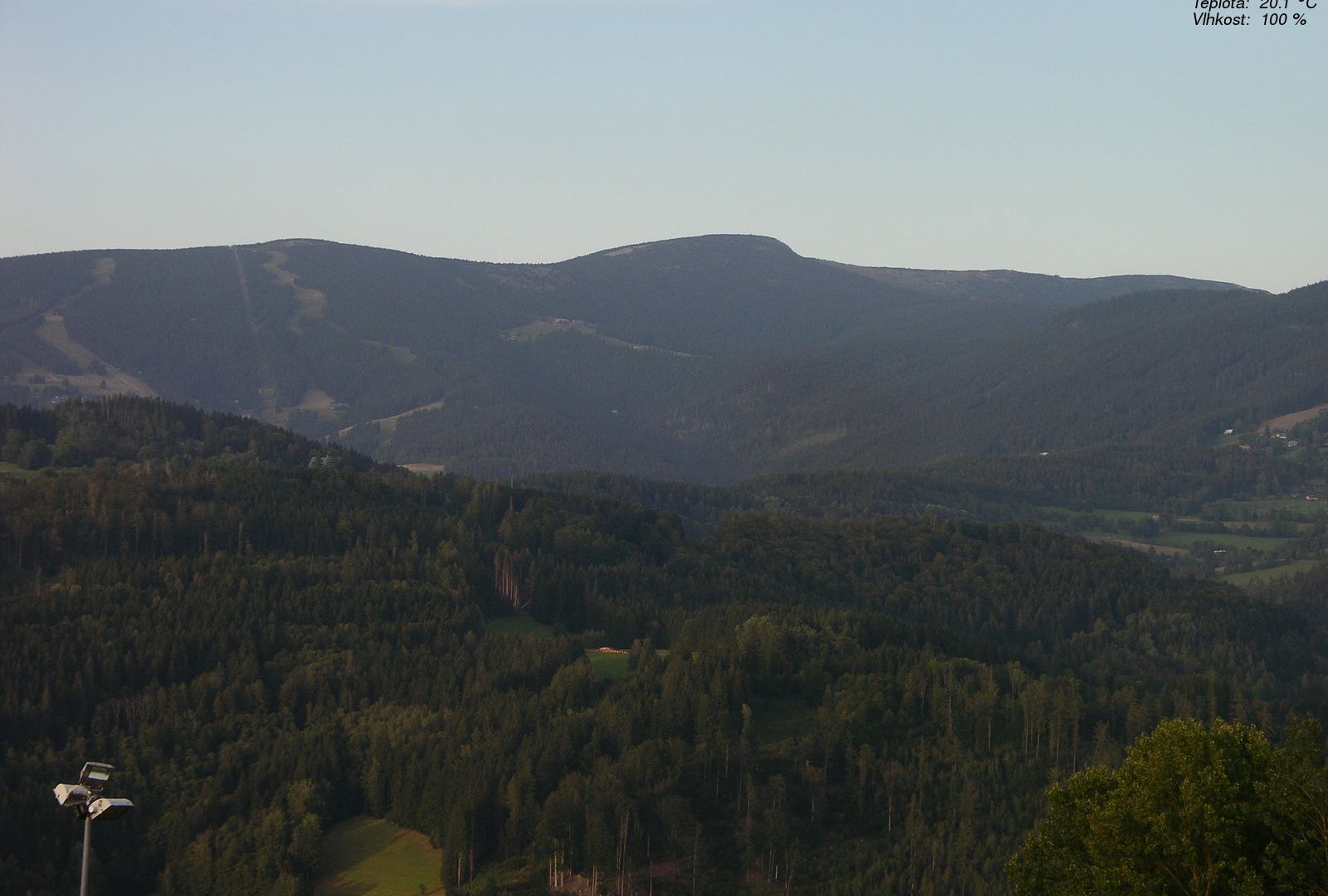 Traffic Cam Horni Tric: Jablonec nad Jizerou - Kamenec
