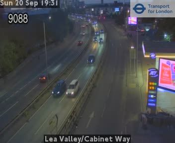 Traffic Cam London Borough of Haringey: Lea Valley/Cabinet Way