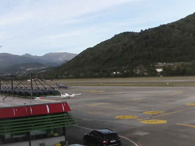 Bioggio › Norden: Lugano Airport