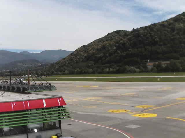 Bioggio › Norden: Lugano Airport