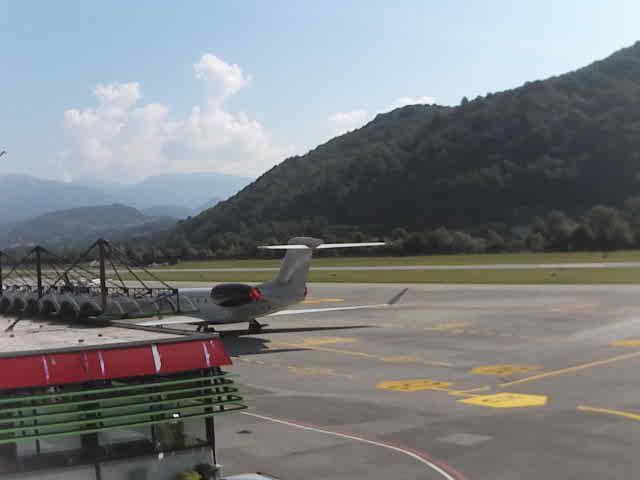 Bioggio › Norden: Lugano Airport