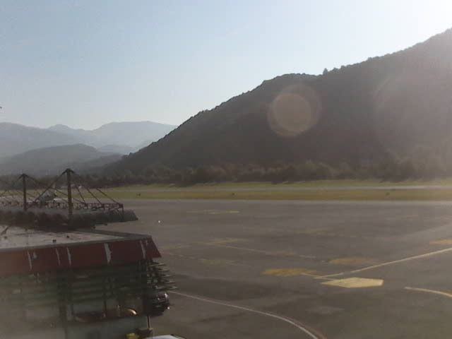 Bioggio › Norden: Lugano Airport