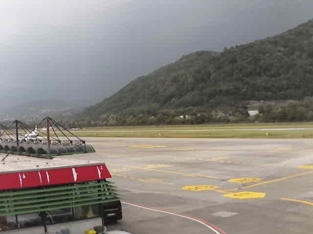 Bioggio › Norden: Lugano Airport