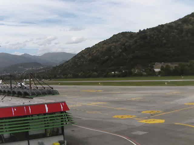 Bioggio › Norden: Lugano Airport
