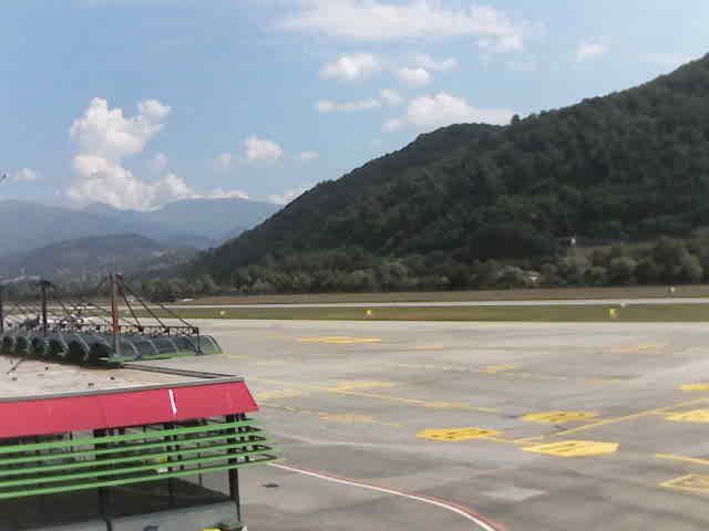 Bioggio › Norden: Lugano Airport