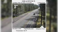 Government Camp: US26 at USFS Rd - Day time