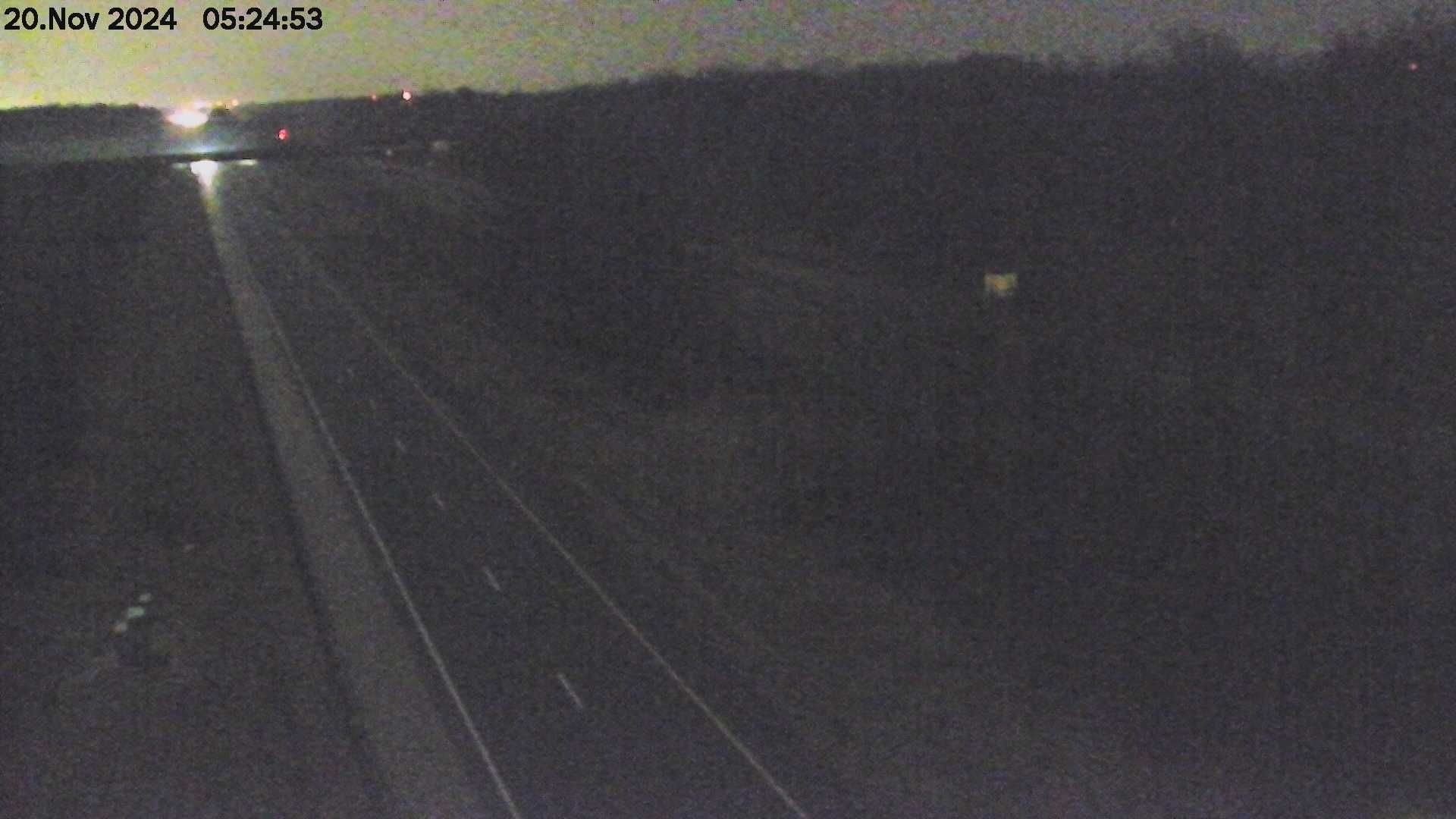 Traffic Cam Sarnia: Highway 402 near Waterworks Sideroad