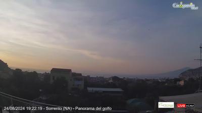 Preview delle webcam di Maiano: Live cam Sorrento - Sant'Agnello