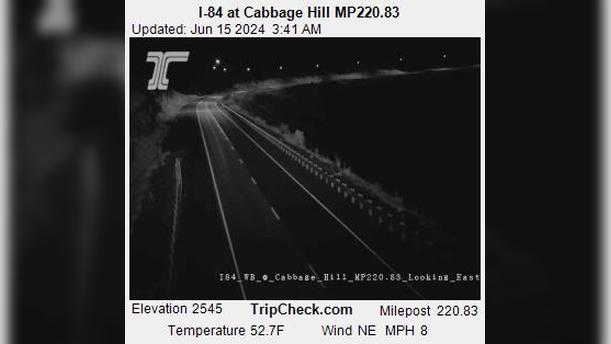 Traffic Cam Umatilla: I-84 at Cabbage Hill MP220.83