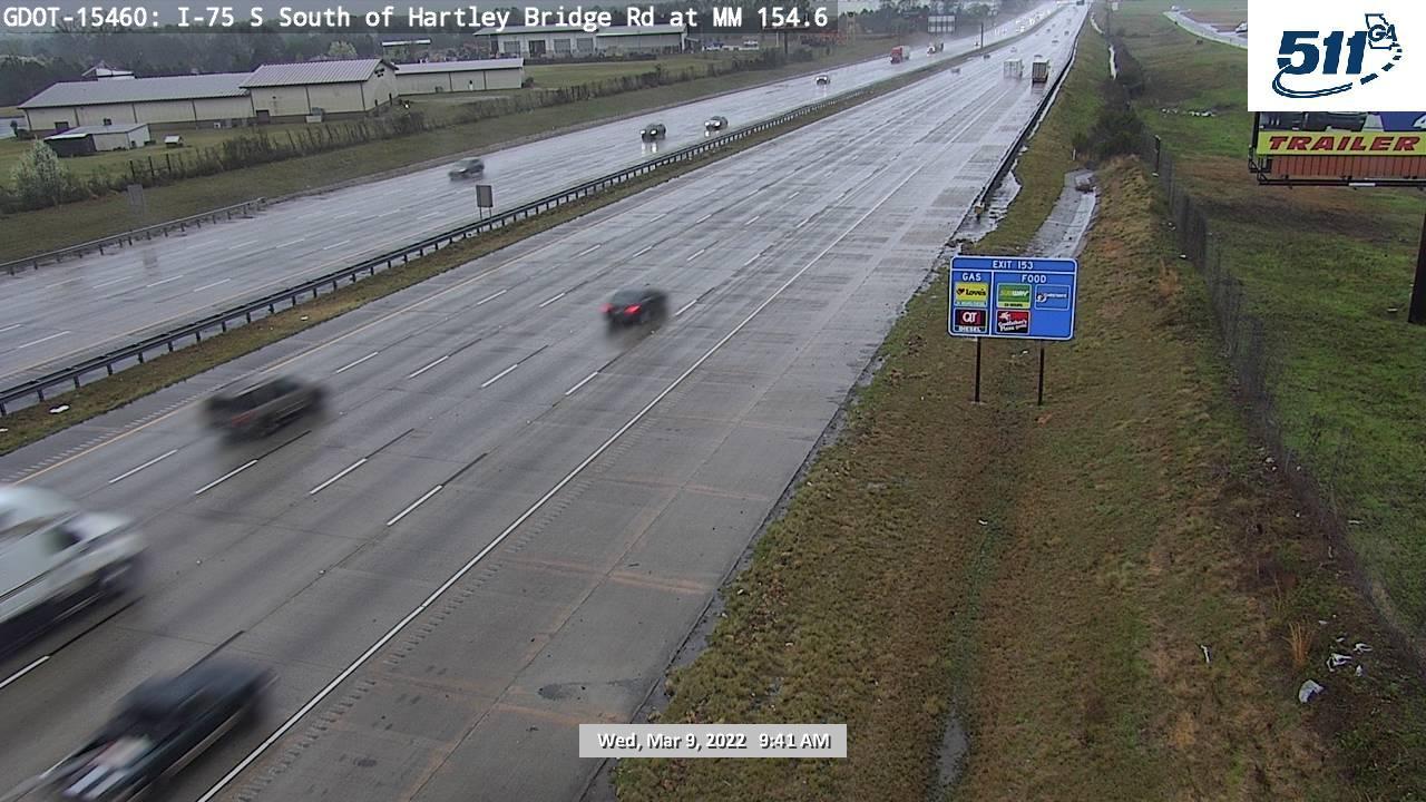 Traffic Cam Mill Creek Run Apartments: BIBB-CAM-