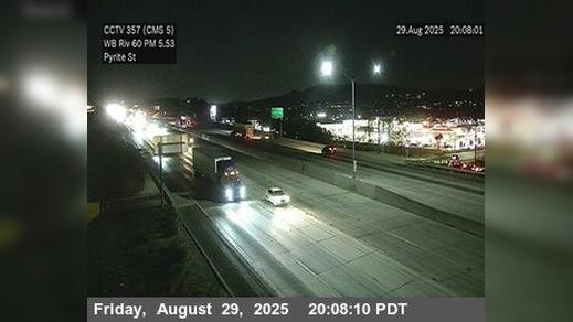 Traffic Cam Jurupa Valley › West: SR-60 : (357) West of Pyrite Street