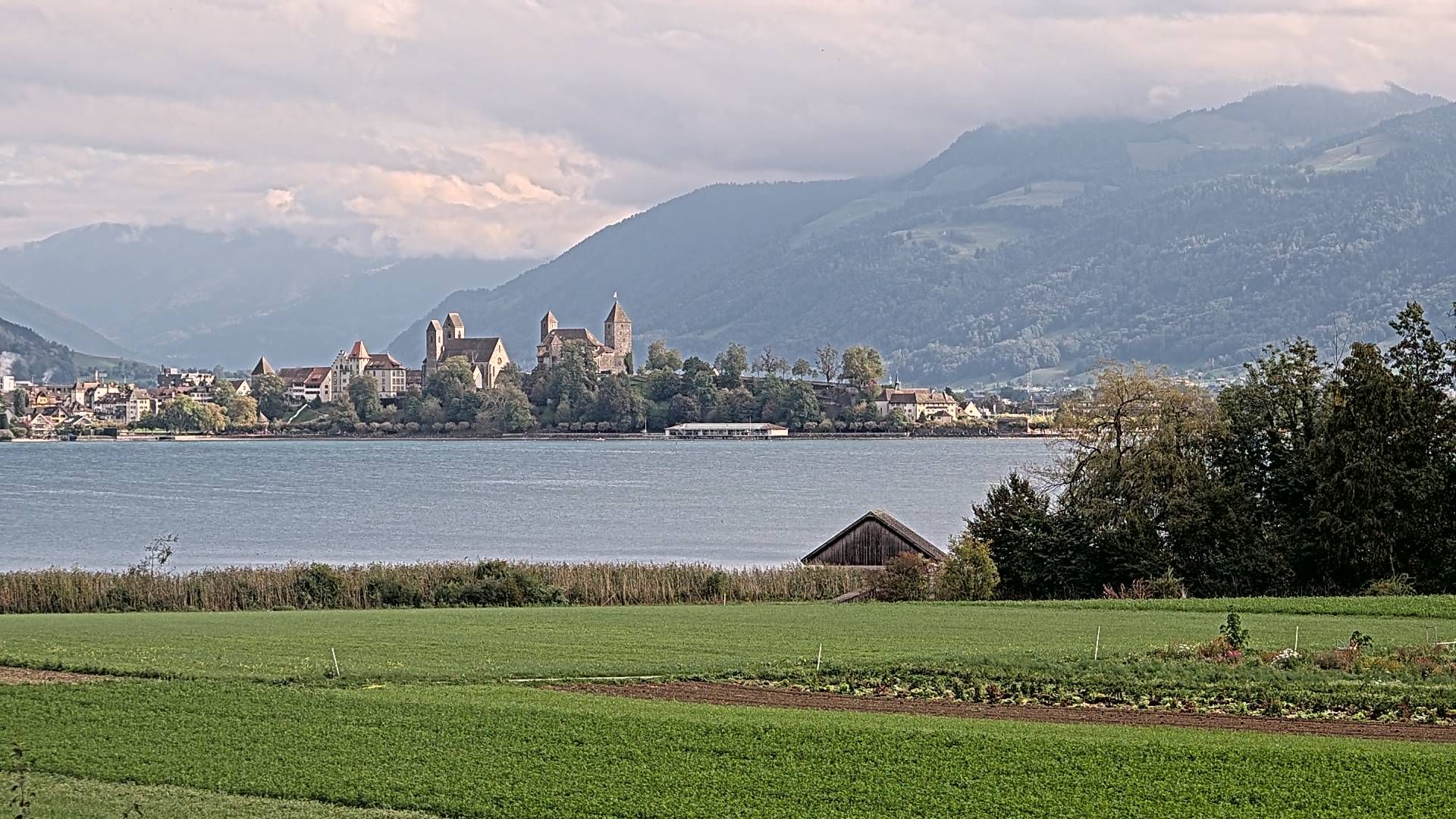 Hombrechtikon › Südosten: Rapperswil-Jona