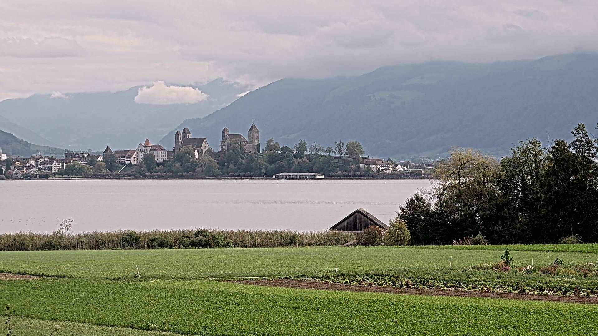 Hombrechtikon › Südosten: Rapperswil-Jona