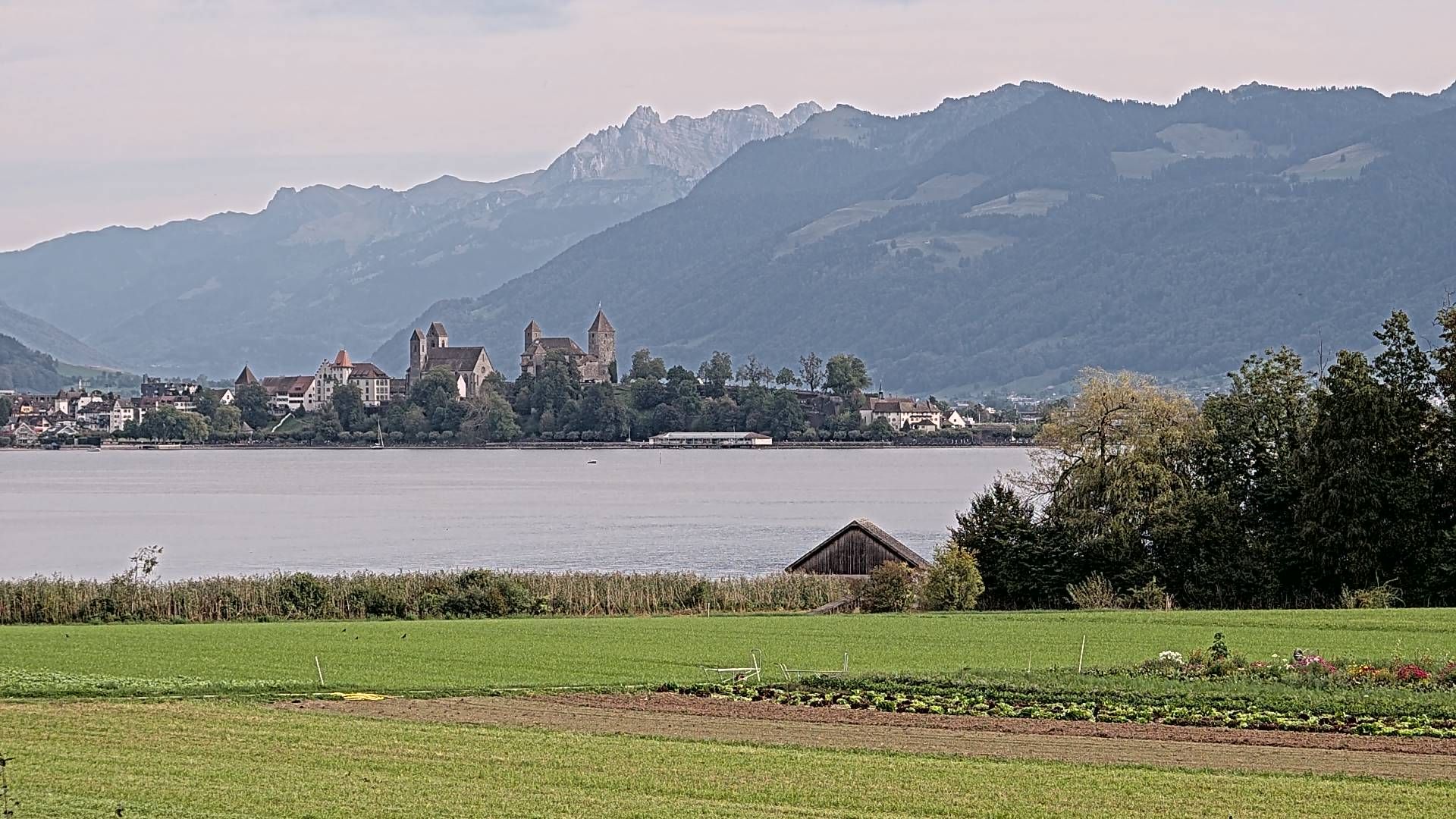 Hombrechtikon › Südosten: Rapperswil-Jona