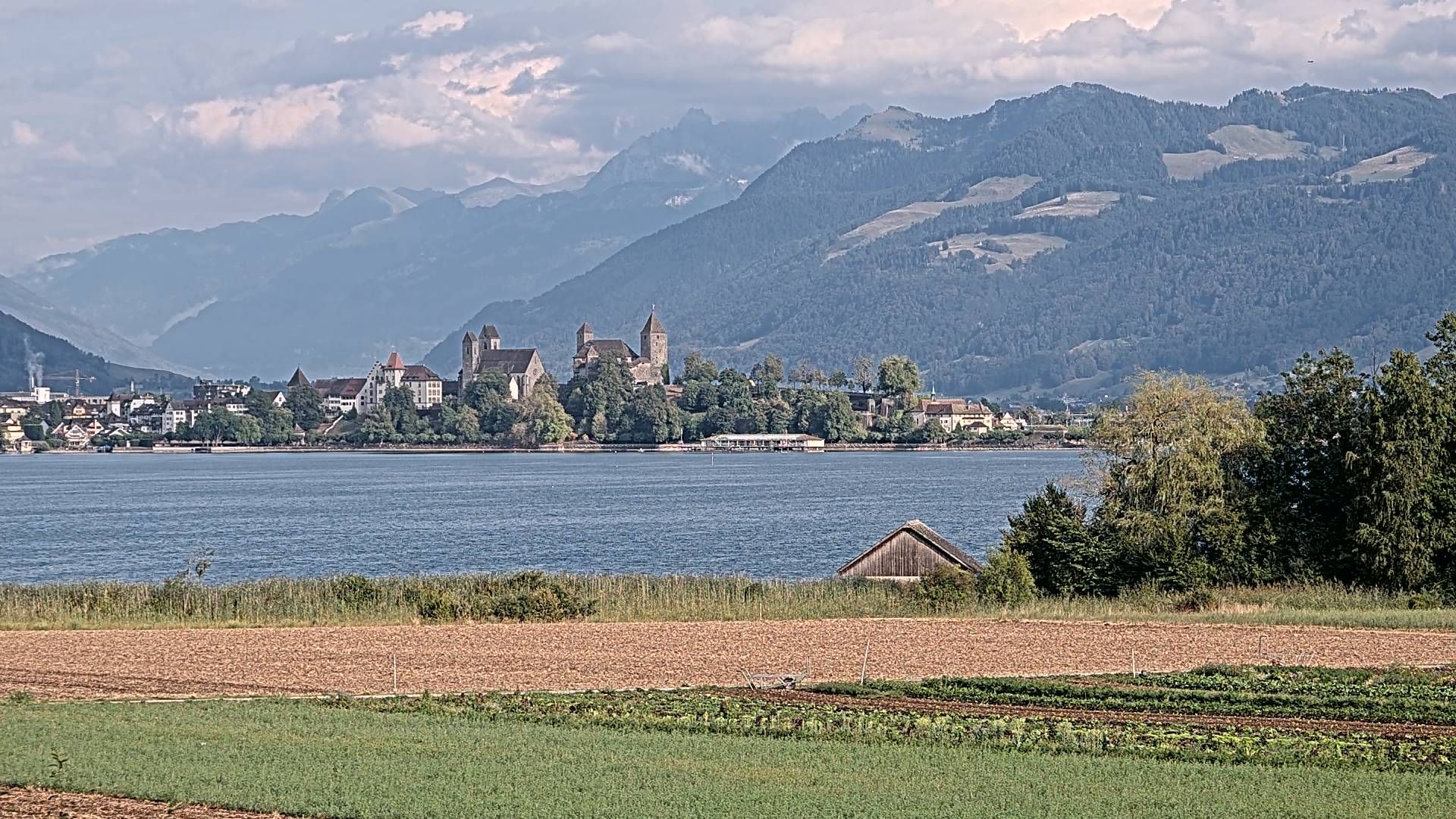 Hombrechtikon › Südosten: Rapperswil-Jona