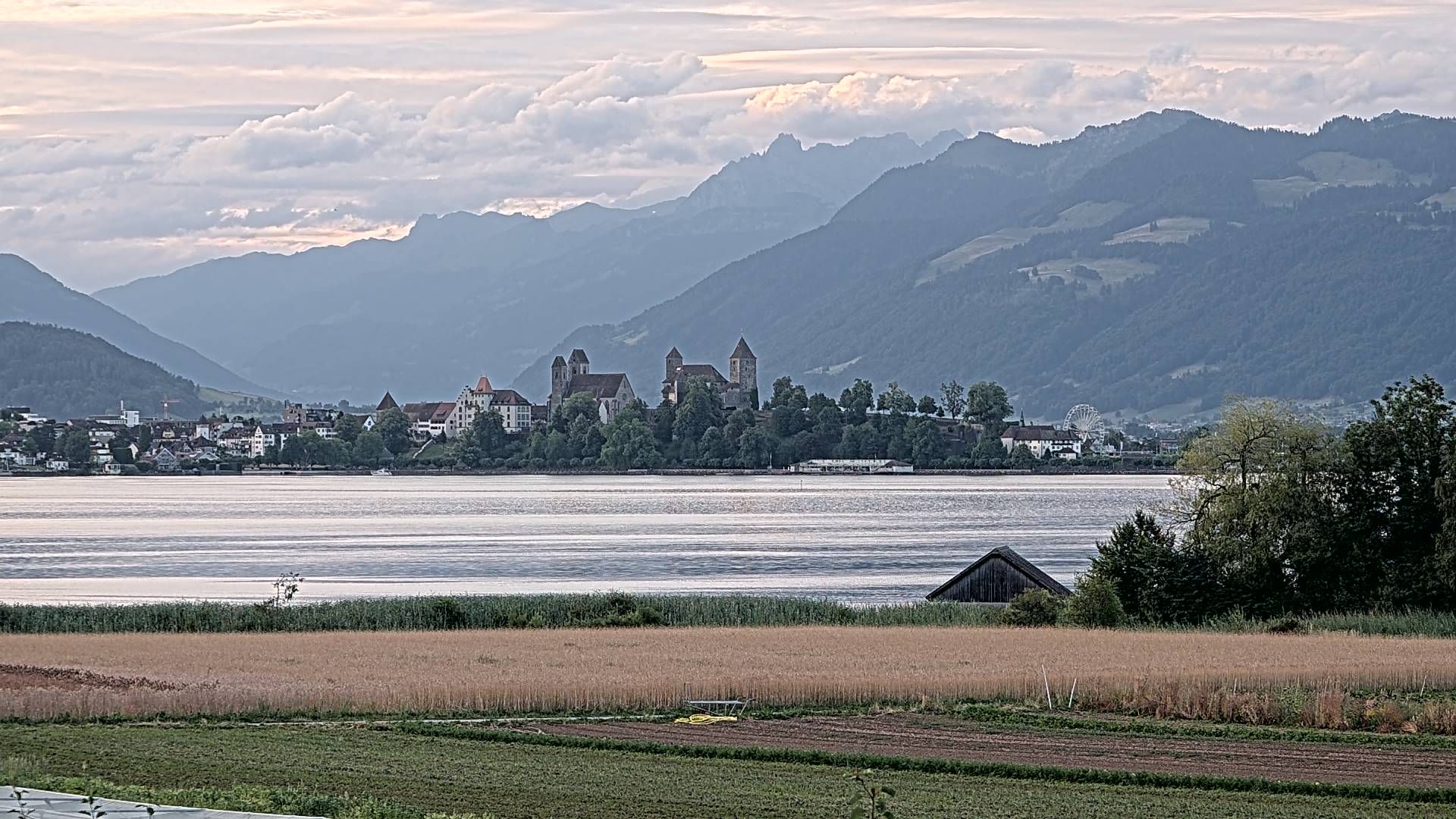 Hombrechtikon › Südosten: Rapperswil-Jona