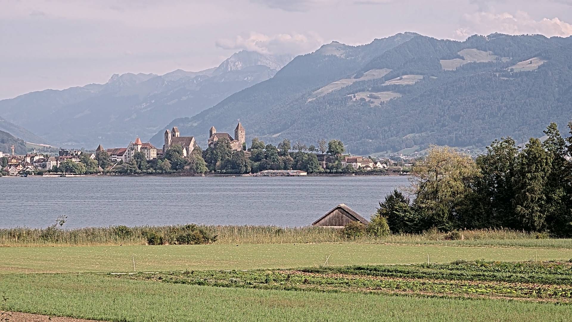 Hombrechtikon › Südosten: Rapperswil-Jona