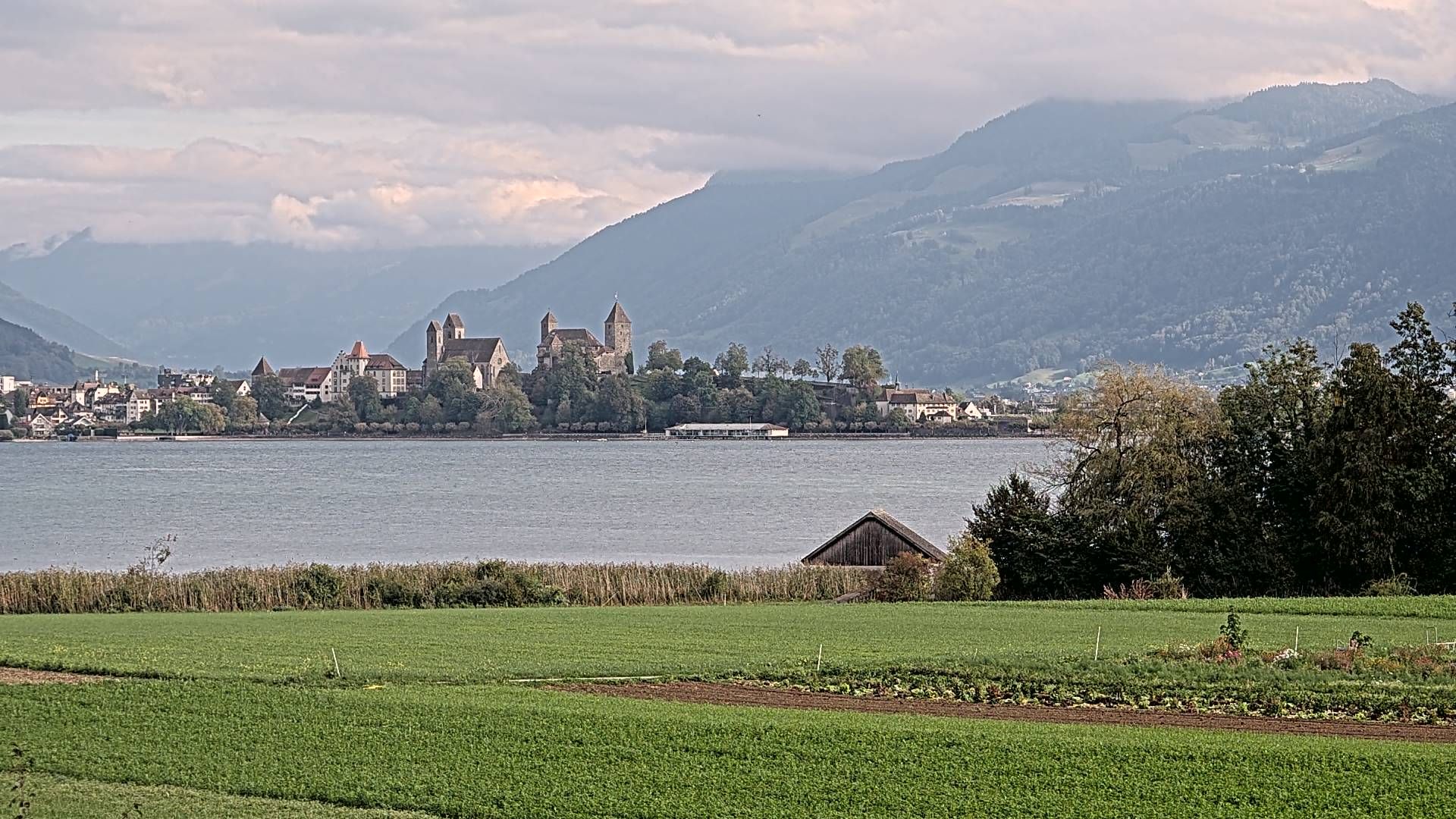 Hombrechtikon › Südosten: Rapperswil-Jona