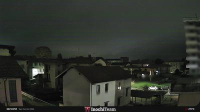 immagine della webcam nei dintorni di Pella: webcam Borgomanero