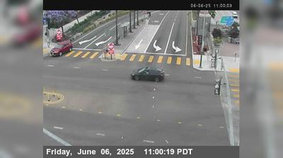East San Diego › North: C290) NB 15 : University