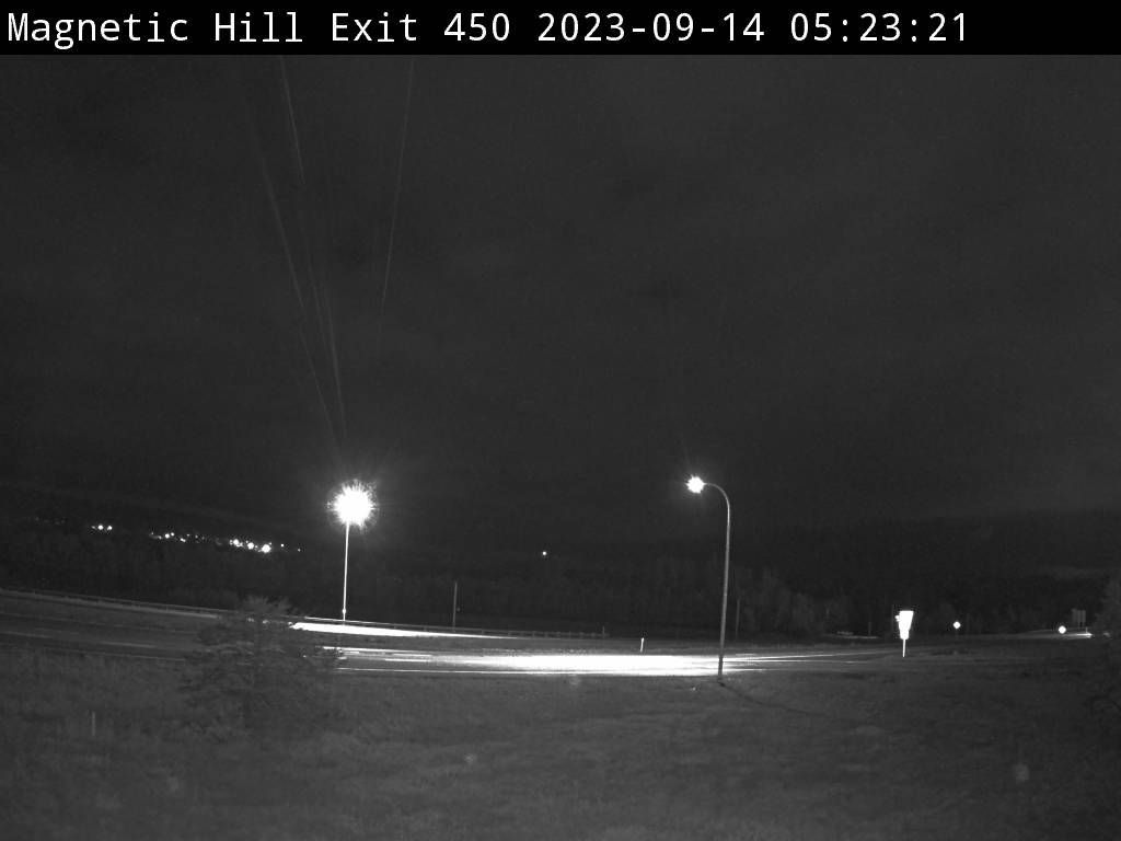 Traffic Cam Lutes Mountain › East