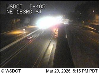 Traffic Cam Bothell: I-405 at MP 22.8: NE 163rd St