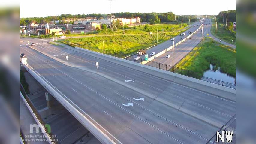 Traffic Cam Plymouth: I-494: I-494 NB @ Rockford Rd