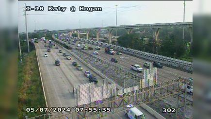Traffic Cam Houston › West: I-10 Katy @ Hogan (W)