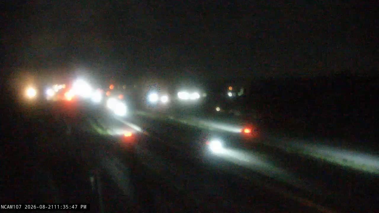 Traffic Cam Fieldsboro: US 13 @ OLD STATE RD