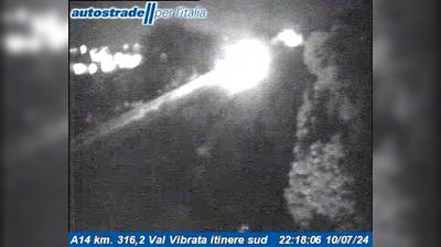 immagine della webcam nei dintorni di Ascoli Piceno: webcam Villa Rosa