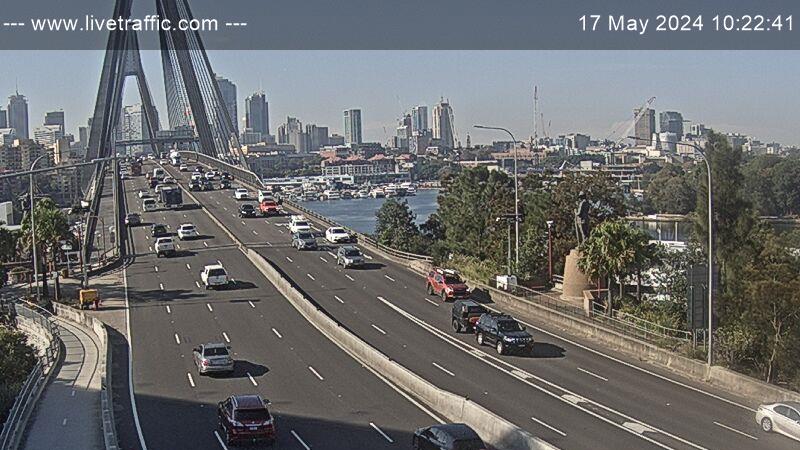 Traffic Cam Sydney: Anzac Bridge