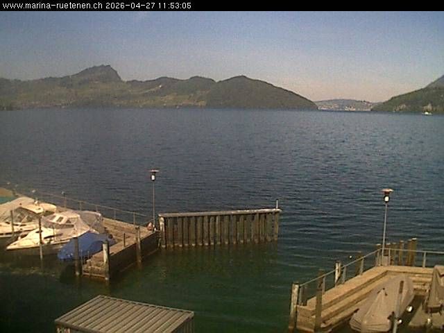 Beckenried: Bootshafen Rütenen in