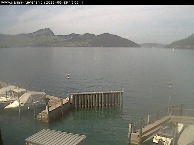 Beckenried: Bootshafen Rütenen in
