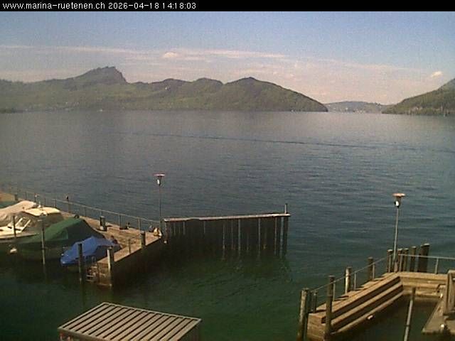 Beckenried: Bootshafen Rütenen in