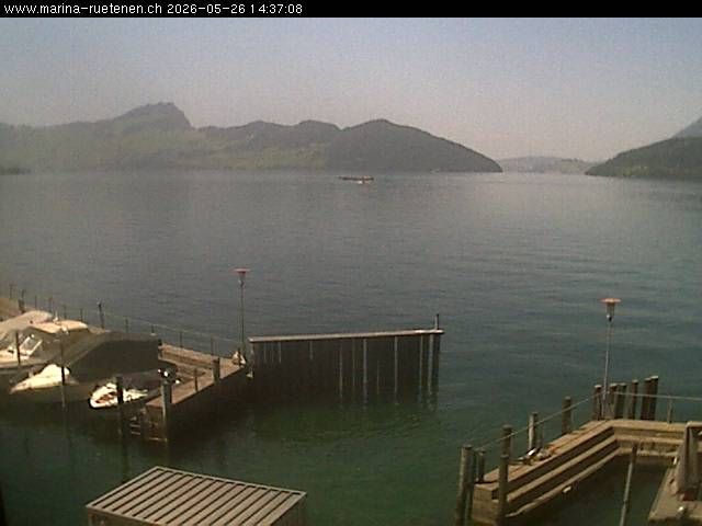 Beckenried: Bootshafen Rütenen in