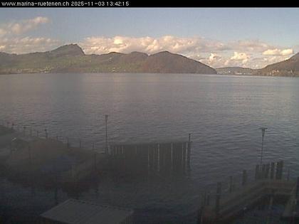 Beckenried: Bootshafen Rütenen in