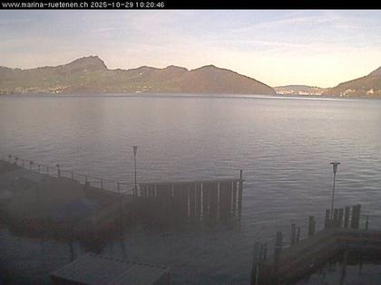 Beckenried: Bootshafen Rütenen in