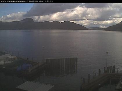 Beckenried: Bootshafen Rütenen in